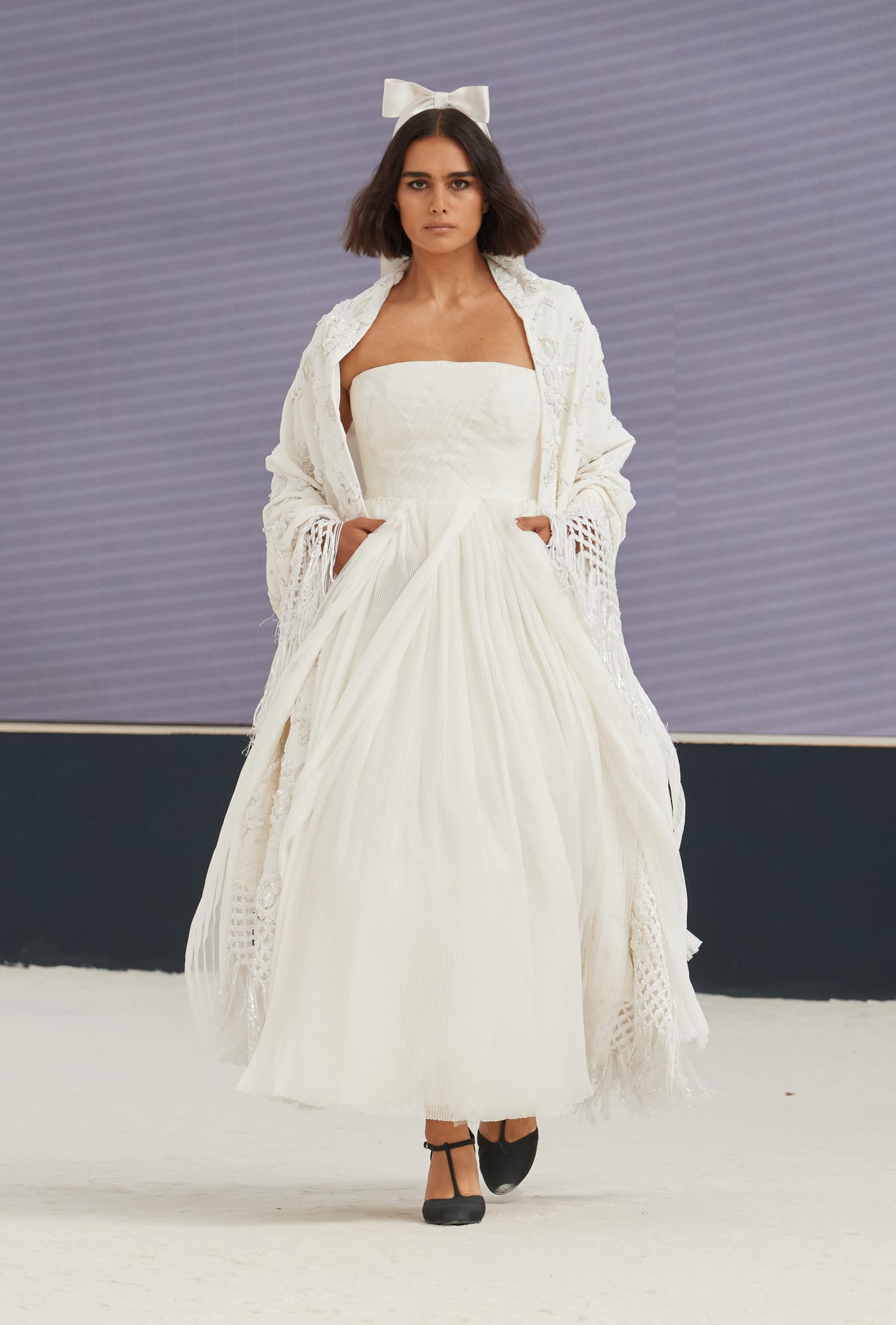 chanel white dress